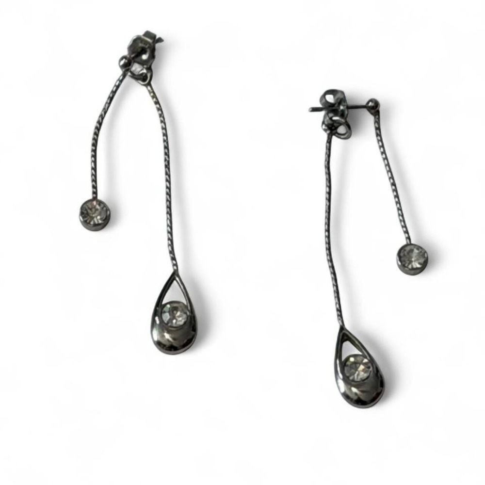 Vintage Lia Sophia "Hidden Secret" Silver Tone Cut Crystal Dangle Earrings